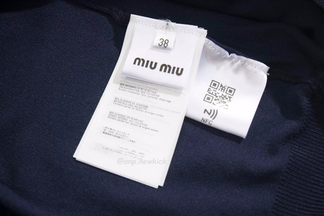 Miu Miu Logo Embroidery Polo Top In Navy (2) - newkick.vip